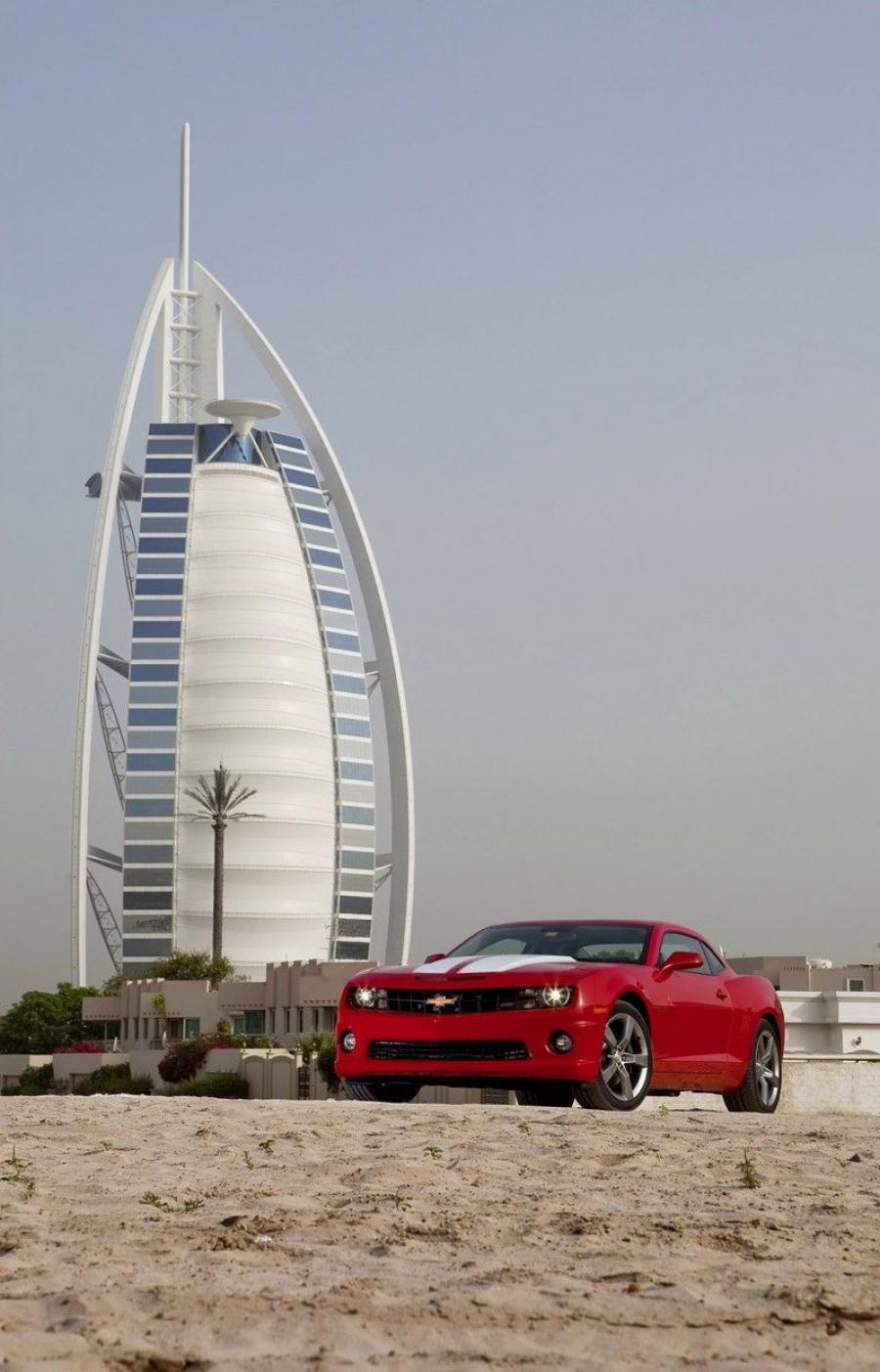  Chevrolet Camaro 2010 года  (фото 8 из 370)